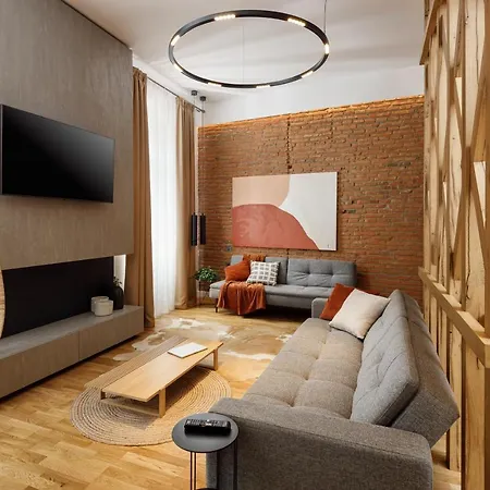 Ka'yana - Restored Luxury In The Heart Of The Old Town, Near Black Church, Council Sq Апартаменти Брашов