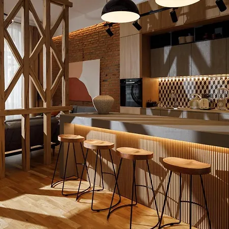 Ka'yana - Restored Luxury In The Heart Of The Old Town, Near Black Church, Council Sq *