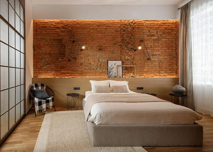 Ka'yana - Restored Luxury In The Heart Of The Old Town, Near Black Church, Council Sq Apartment *