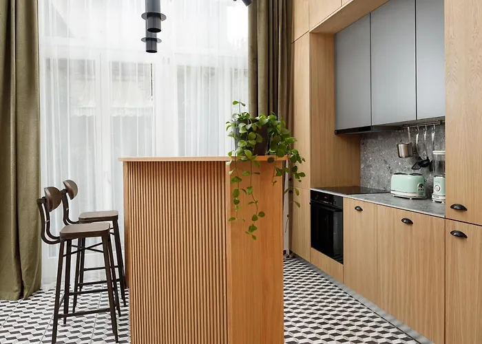 Apartment Ka'yana - Restored Luxury In The Heart Of The Old Town, Near Black Church, Council Sq Brașov